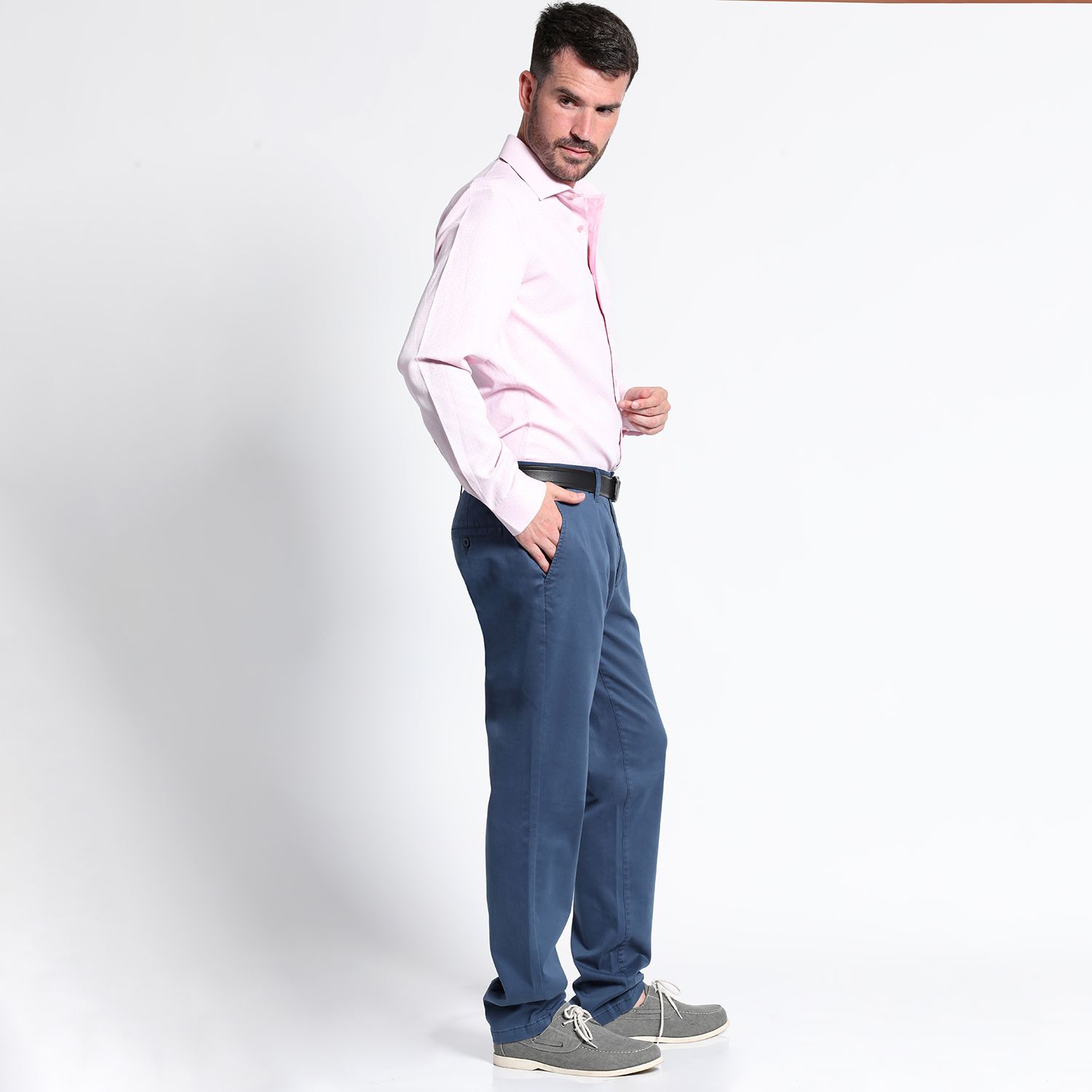 Pantalón Frente Plano Slim Fit Spandex